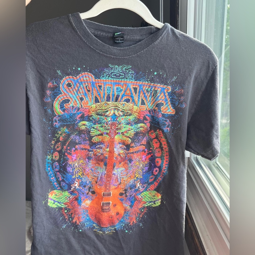 M&O Gold Threads Vintage Santana Unisex Graphic Tee